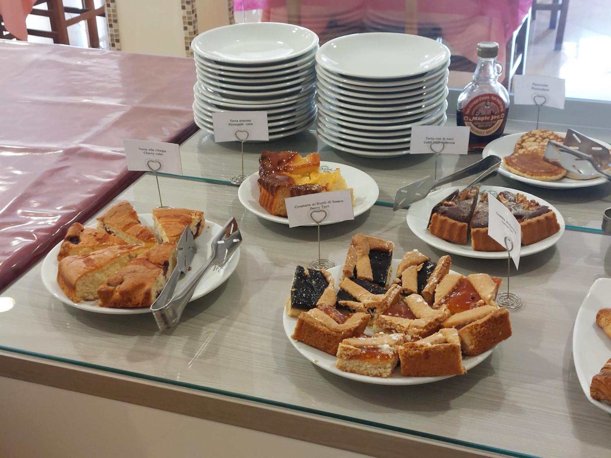 Hotel Villa Aurora 벨레지아아지마리나 외부 사진